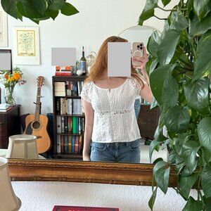 Vintage 90s Carole Little White Linen Eyelet Pintuck Button Front Blouse Top